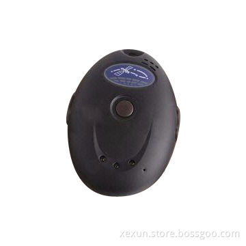 Personal GPS Tracking with SD Card Slot and GSM/GPS Working Mode Indicators